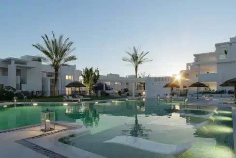 swimming-pool-apartments-penthouses-sale-estepona-blancareal-malaga-costa-del-sol