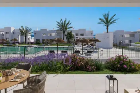 terraza-bajo-jardin-apartments-penthouses-sale-estepona-blancareal-malaga-costa-del-sol