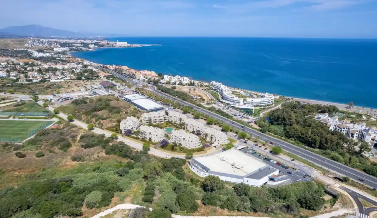 vista-aerea-apartments-penthouses-sale-estepona-blancareal-malaga-costa-del-sol02